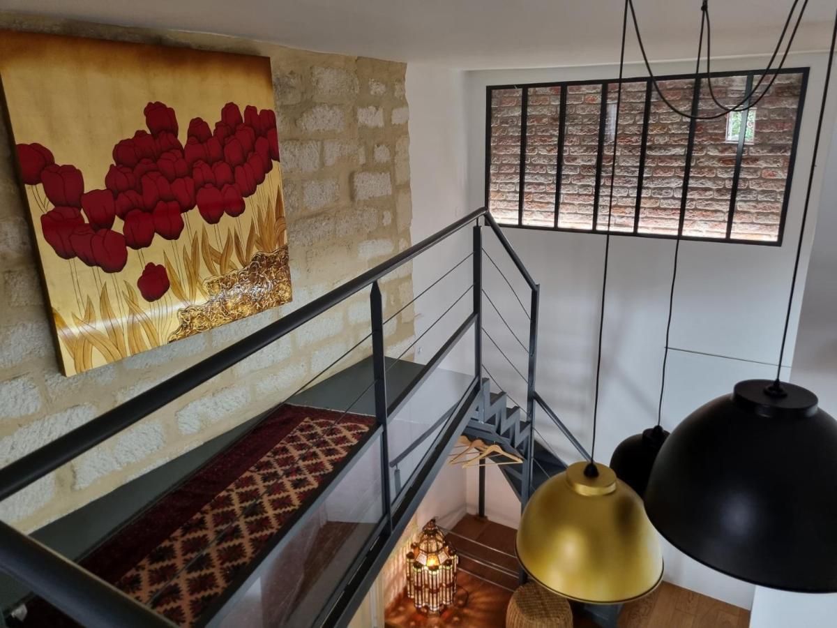 Duplex Chic Climatise Avec Terrasse Proche Comedie