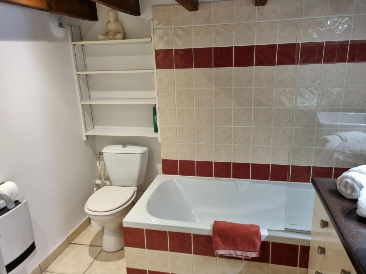 Appartement Duplex Chic Climatise Avec Terrasse Proche Comedie